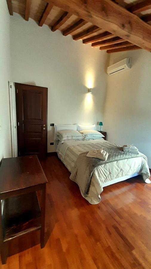 Casa Bici Appartement Chianni Buitenkant foto